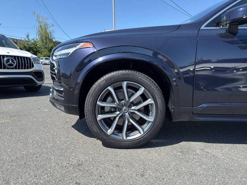 Used 2016 Volvo XC90 Momentum with VIN YV4A22PK4G1065128 for sale in Edmonds, WA