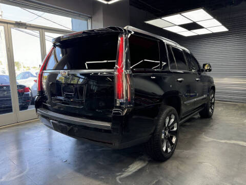 2020 Cadillac Escalade Platinum