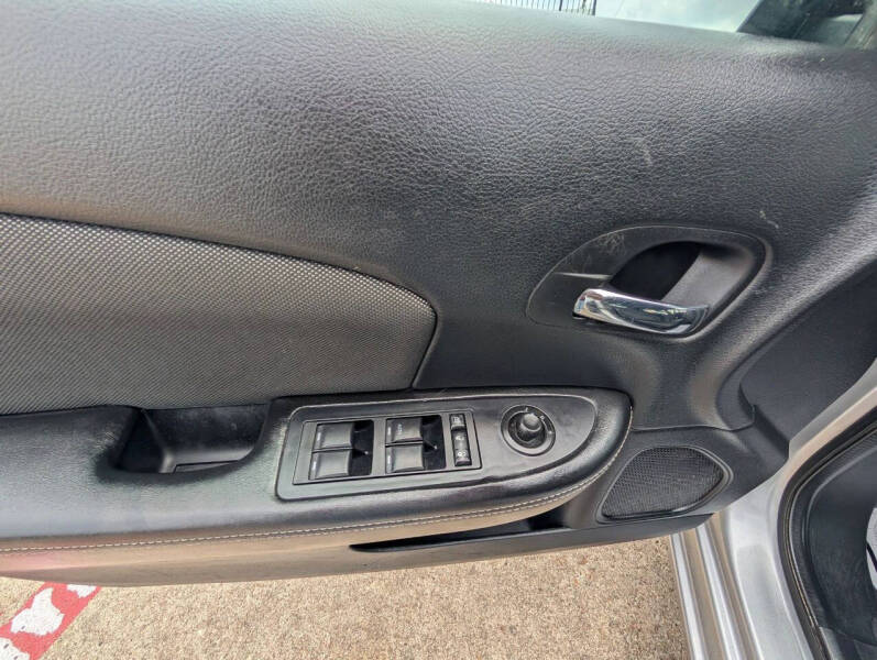 2013 Dodge Avenger SXT