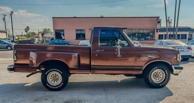 1991 Ford F-150 XLT Lariat