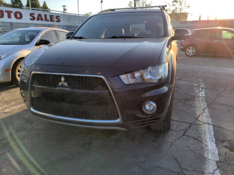 2013 Mitsubishi Outlander for sale at Best Deal Auto Sales in Stockton CA