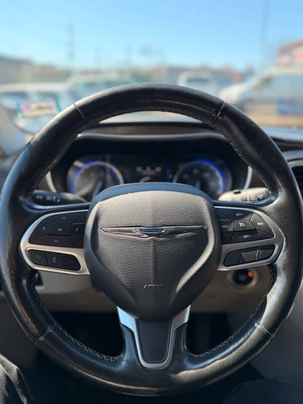 2019 Chrysler Pacifica Touring L
