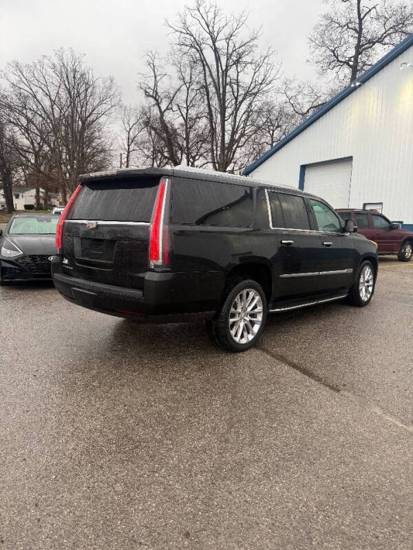2020 Cadillac Escalade ESV Luxury
