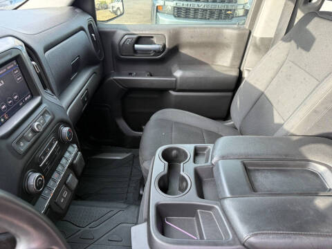 2021 Chevrolet Silverado 1500 Custom
