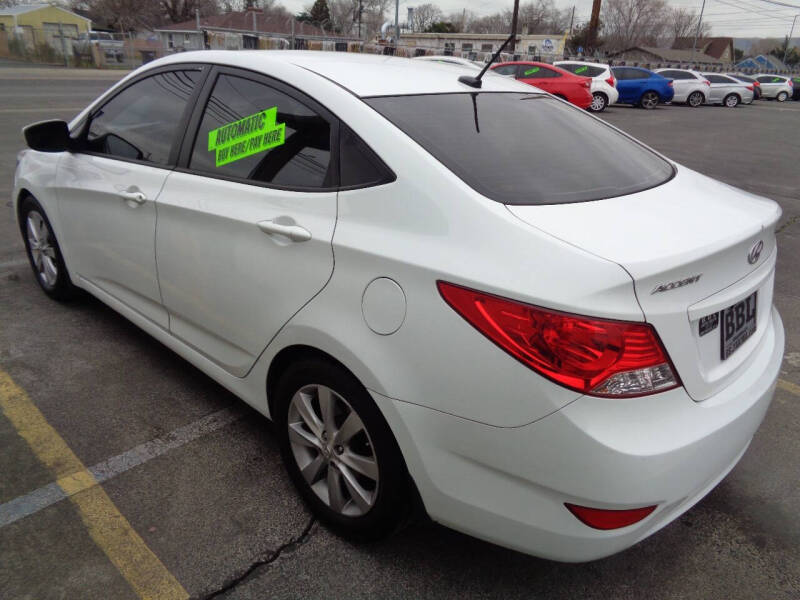2013 Hyundai Accent GLS