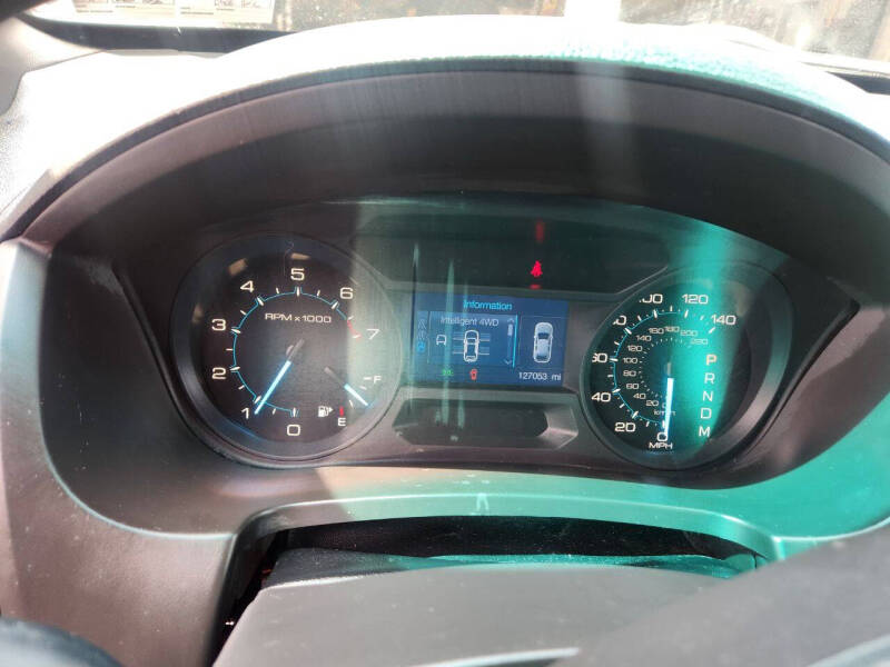 2015 Ford Explorer Base - Photo 15