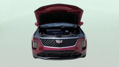 2024 Cadillac XT4 Luxury