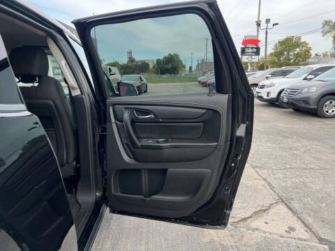 2016 Chevrolet Traverse LT