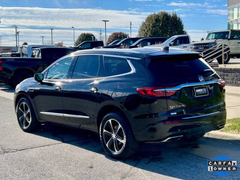 2021 Buick Enclave Essence
