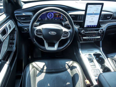 2022 Ford Explorer Platinum