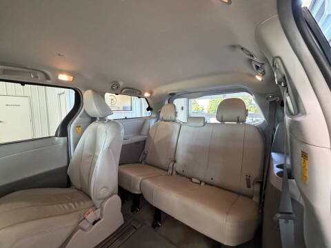 2014 Toyota Sienna
