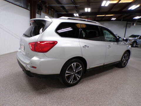 2019 Nissan Pathfinder Platinum