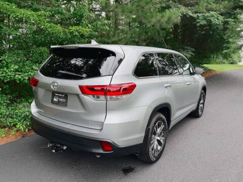 2017 Toyota Highlander LE Plus
