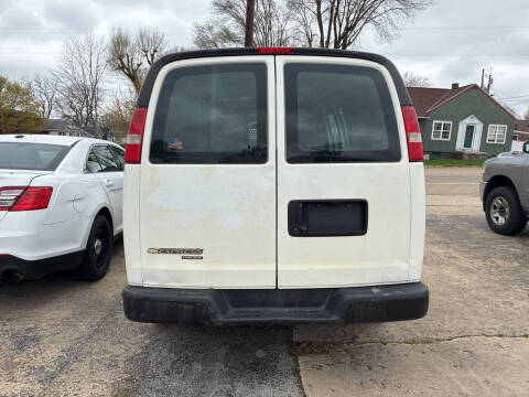 2016 Chevrolet Express 2500