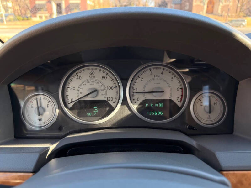 2009 Chrysler Town and Country Limited