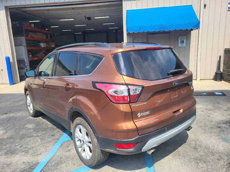 2017 Ford Escape SE