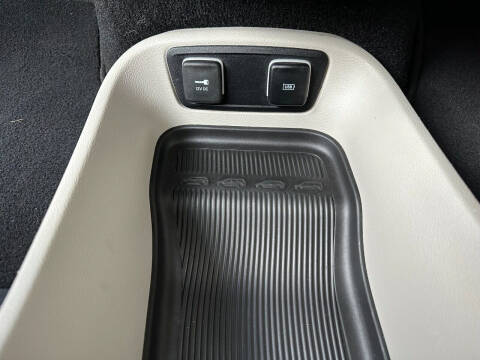 2020 Chrysler Pacifica Launch Edition