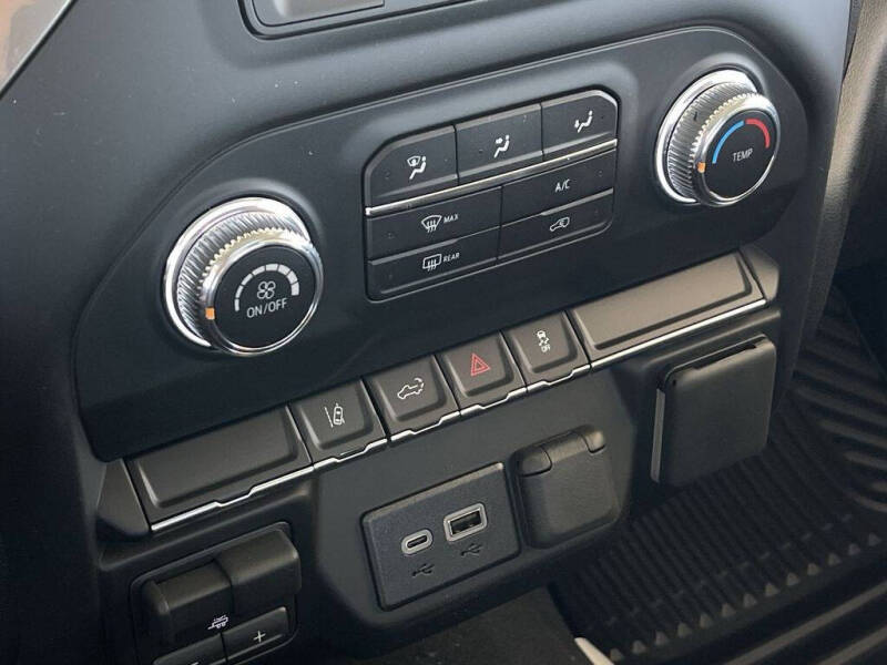 2026 GMC Sierra 2500HD Pro