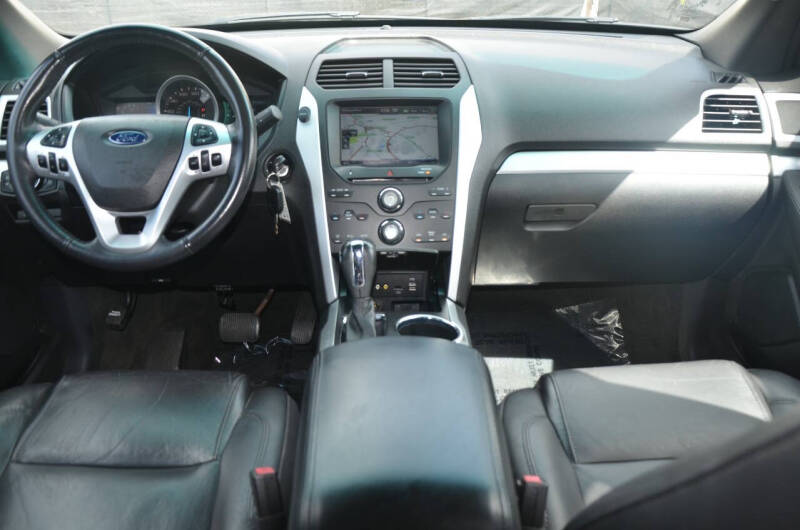 2011 Ford Explorer XLT