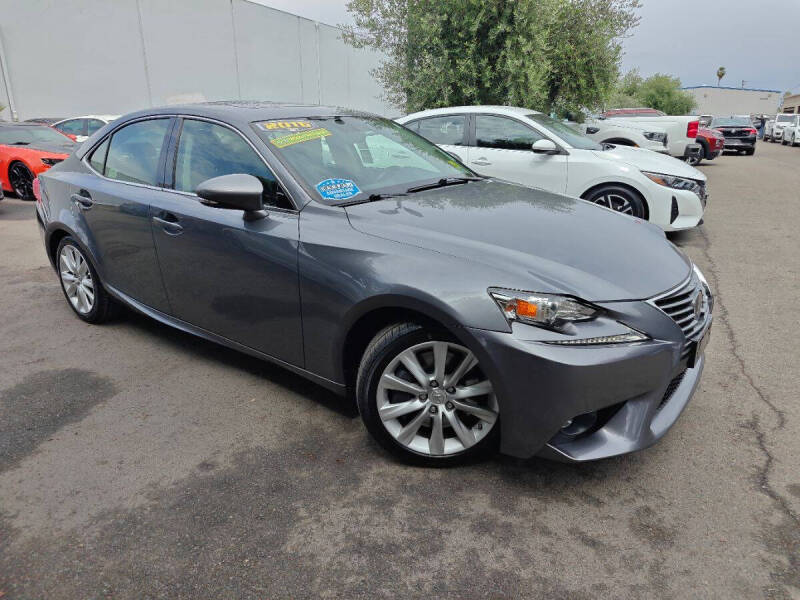 2016 Lexus IS 200t