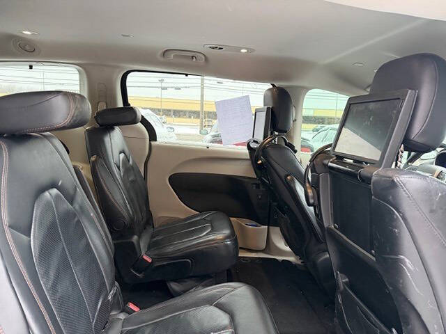 2018 Chrysler Pacifica Touring L Plus