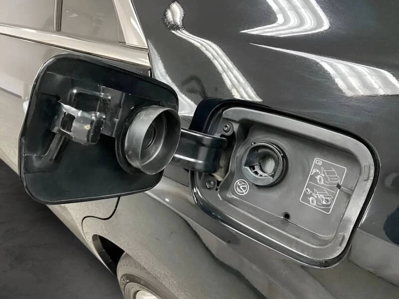 2017 Chrysler 300 C Platinum