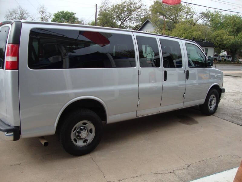 2017 Chevrolet Express LT 3500