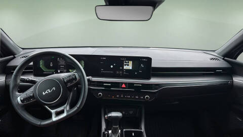 2025 Kia K5