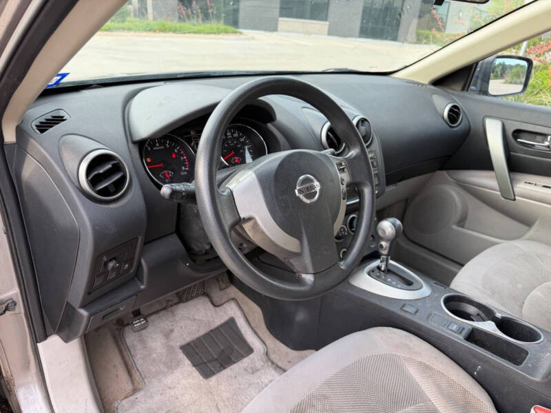 2012 Nissan Rogue S