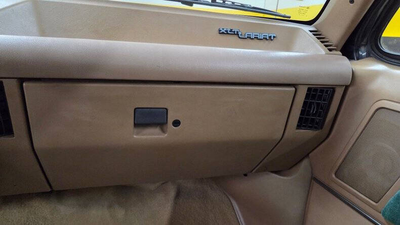 1990 Ford F-150