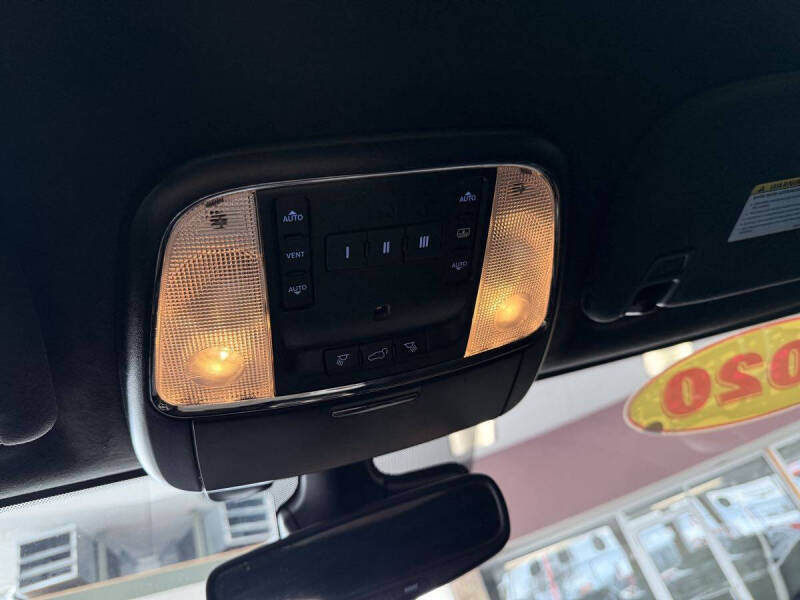 2020 Jeep Grand Cherokee SRT