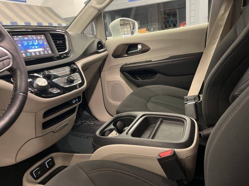 2019 Chrysler Pacifica Touring Plus