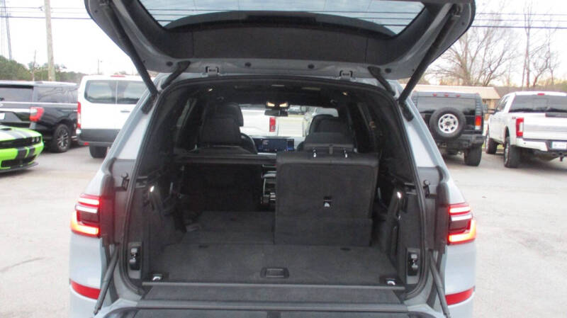 2023 BMW X7 xDrive40i