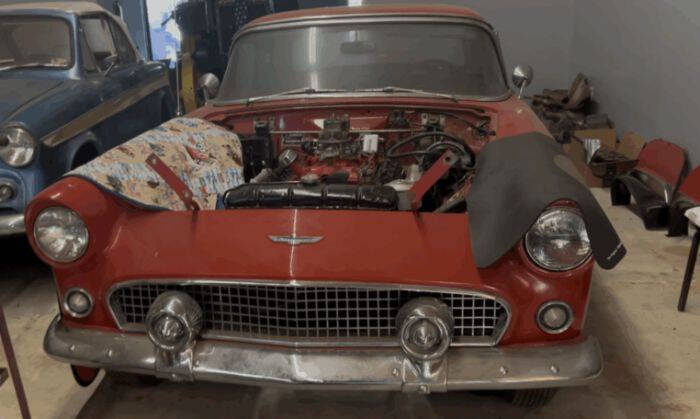 1956 Ford Thunderbird
