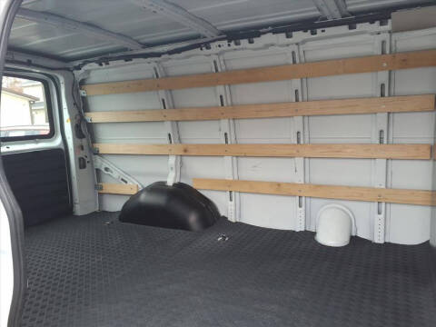 2024 GMC Savana 2500