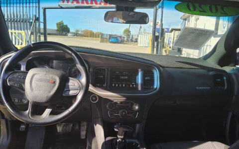 2020 Dodge Charger SXT