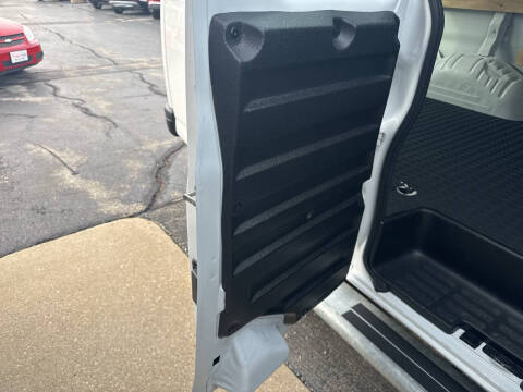 2024 GMC Savana 2500