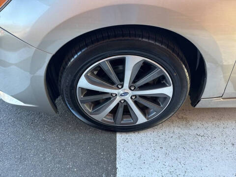 2017 Subaru Legacy 2.5i Limited