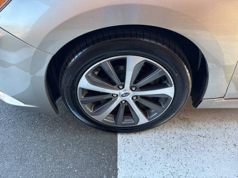 2017 Subaru Legacy 2.5i Limited