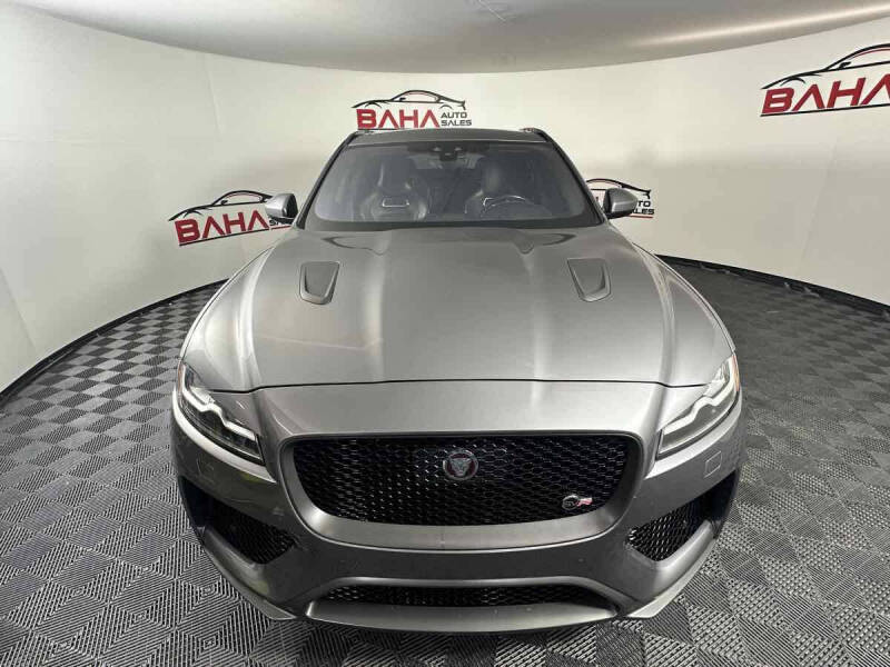 2020 Jaguar F-PACE SVR