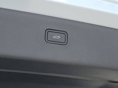 2025 Volvo EX30 Twin Ultra