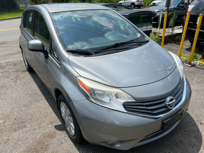 2014 nissan versa hatchback for sale