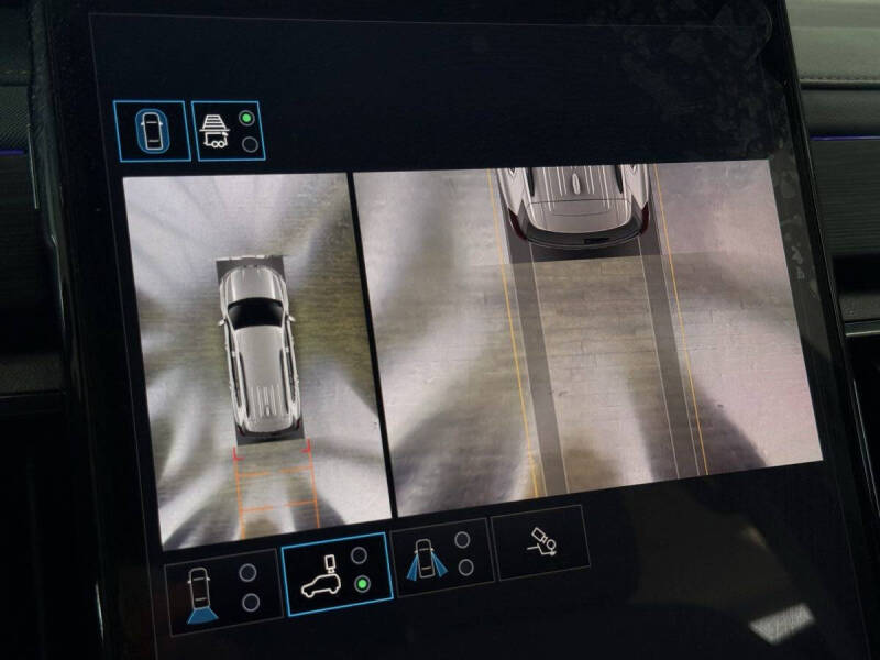 2024 GMC Acadia AT4