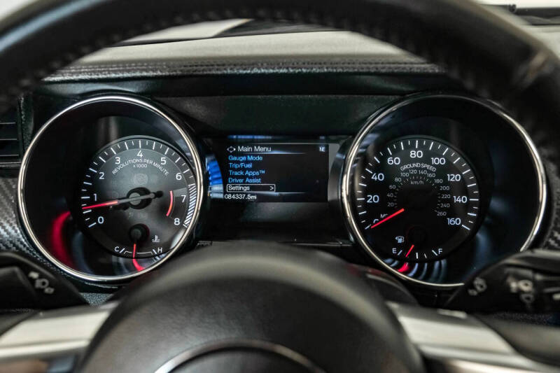 2017 Ford Mustang V6