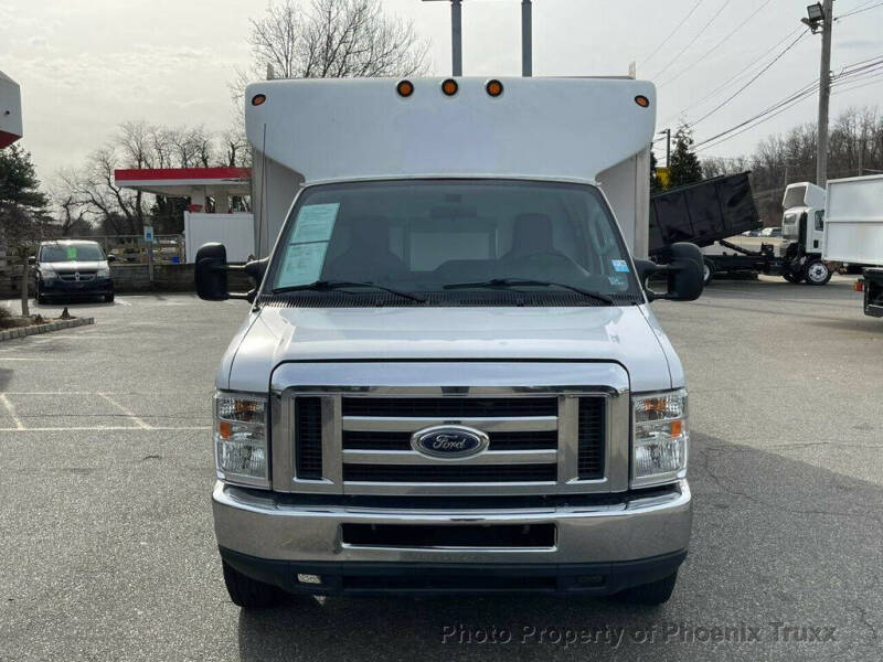 2017 Ford E-Series