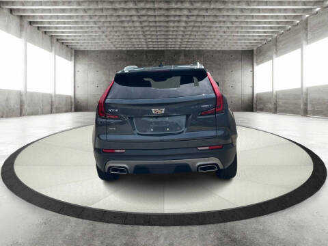 2021 Cadillac XT4 Premium Luxury