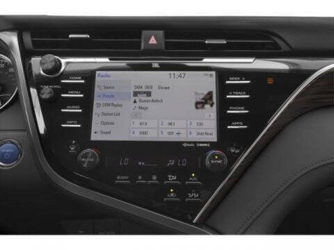 2018 Toyota Camry Hybrid SE