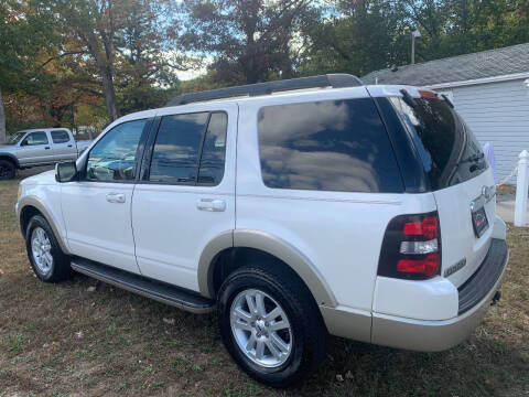 2010 Ford Explorer Eddie Bauer