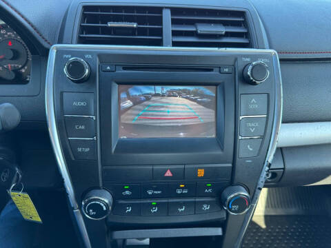 2015 Toyota Camry SE