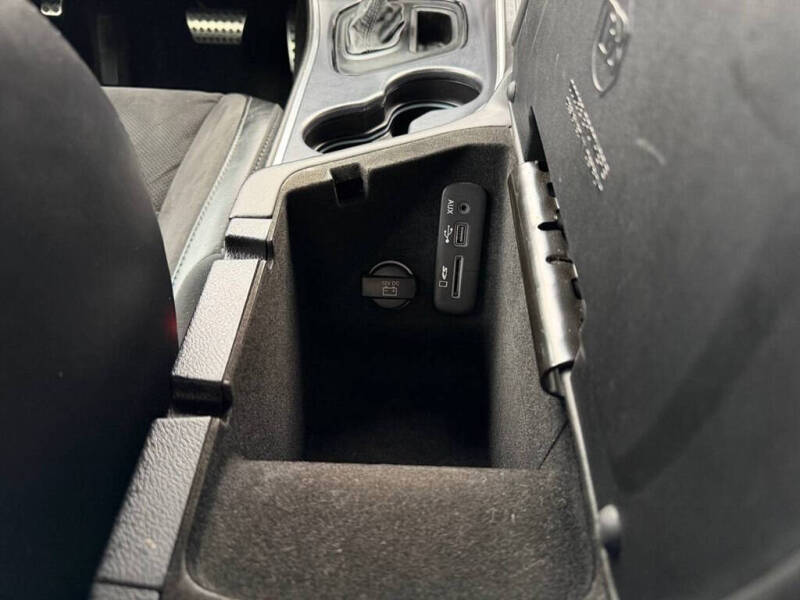 2015 Dodge Challenger R/T Scat Pack